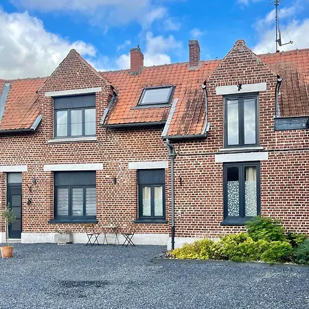 Naturae Amentes Nid Douillet *